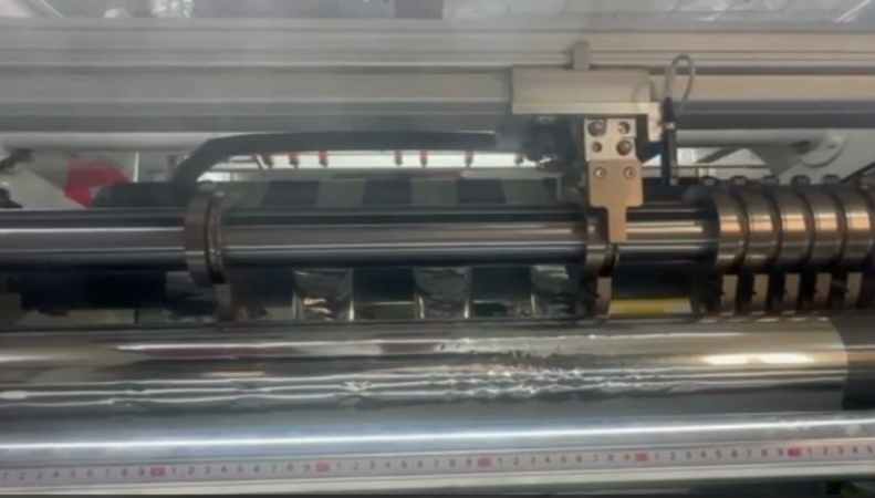 揚摶工業升級自動排刀分條系統